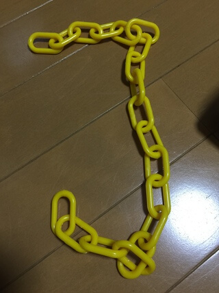 造形の手枷の鎖1